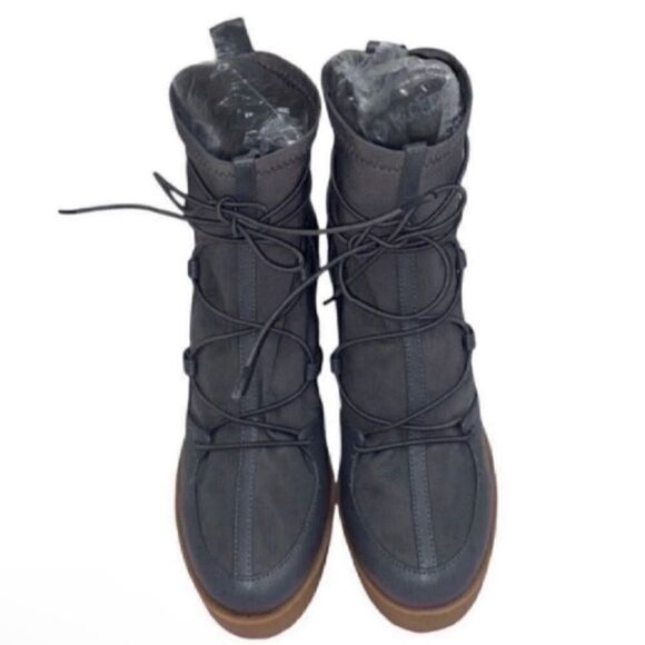 Steve Madden Gray Ankle Sock Bootie(Size 8M) - Picture 5 of 9